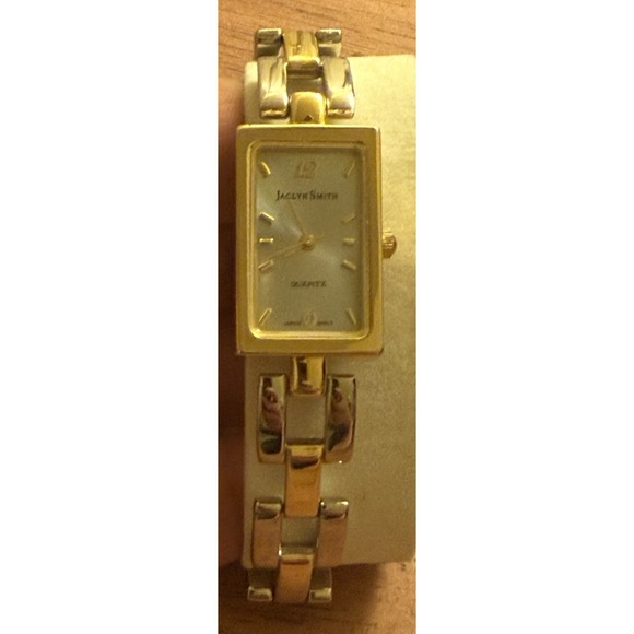 Jaclyn Smith Two Toned Quartz Japan Movt Watch New‎ main image 4